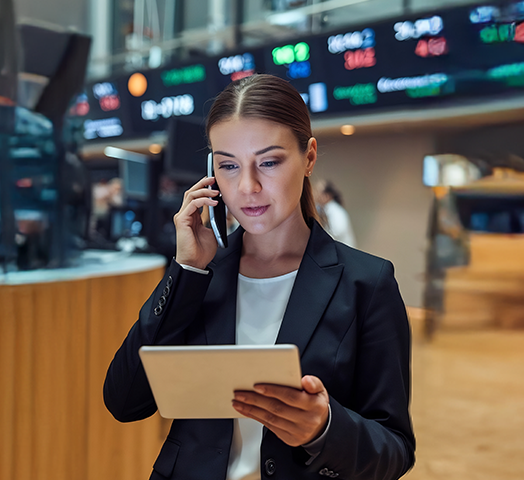 Financial Services <br />
Industry